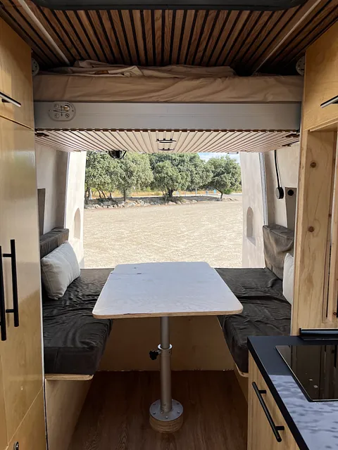 Camper